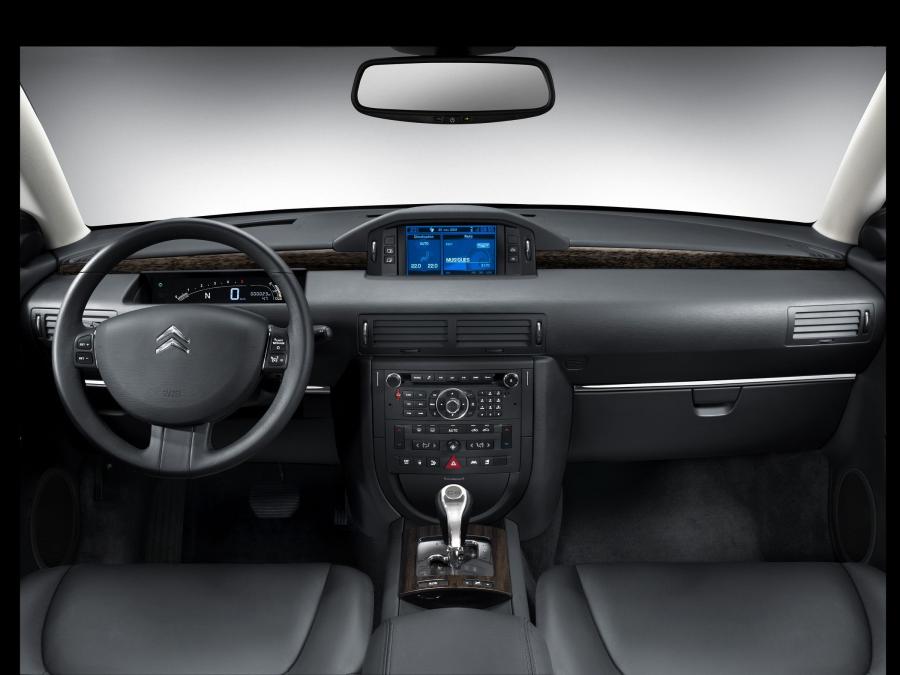  Citroen C6 2006 года  (фото 174 из 227)